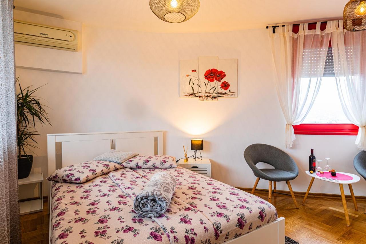 Flexible Selfcheckins 15 & 19 - Zagreb - Garage - Loggia - New - Apartments Repinc Εξωτερικό φωτογραφία