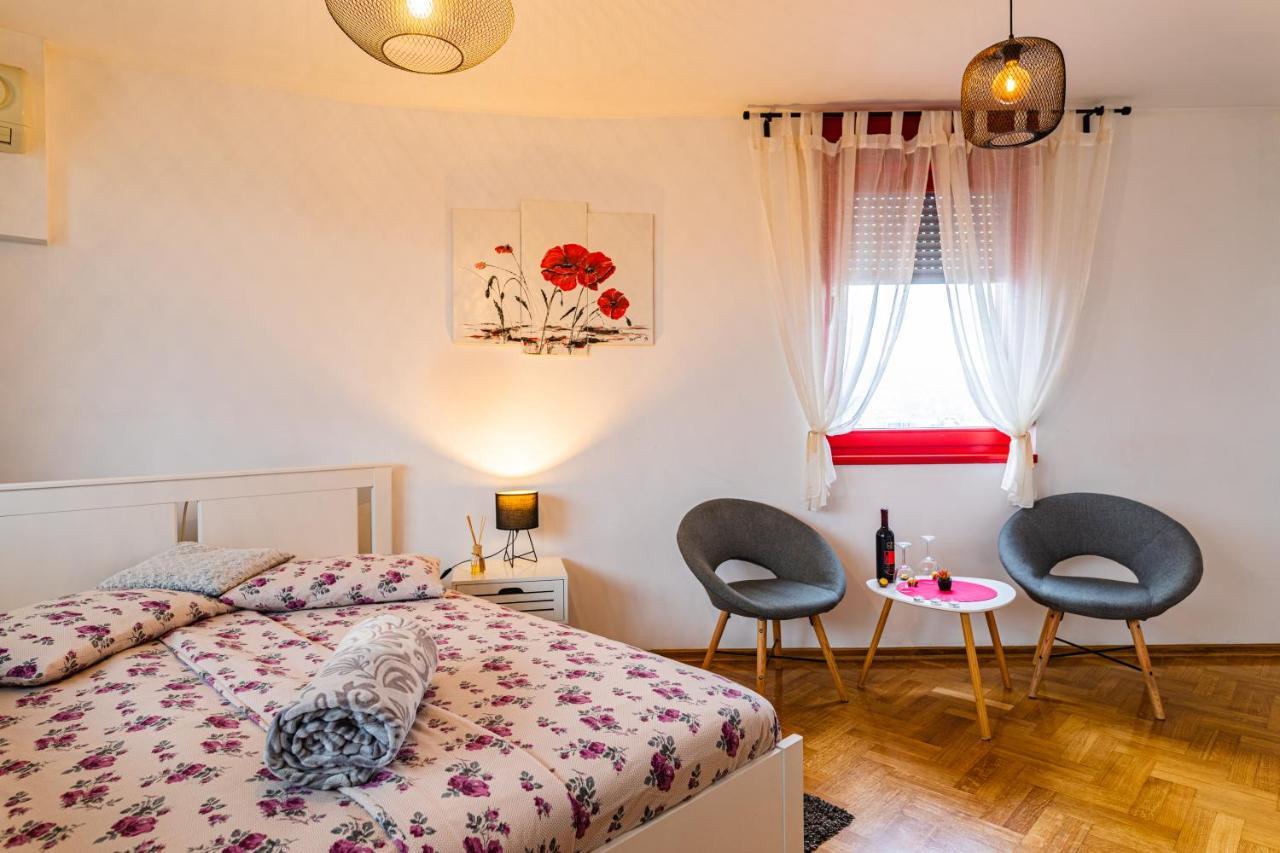 Flexible Selfcheckins 15 & 19 - Zagreb - Garage - Loggia - New - Apartments Repinc Εξωτερικό φωτογραφία