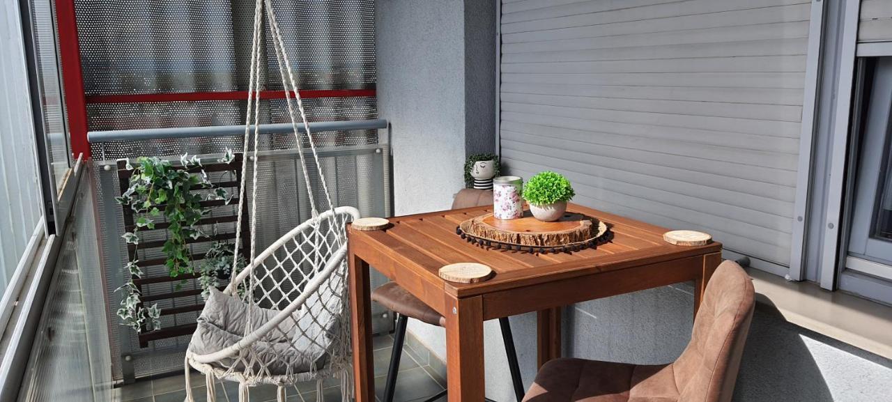 Flexible Selfcheckins 15 & 19 - Zagreb - Garage - Loggia - New - Apartments Repinc Εξωτερικό φωτογραφία