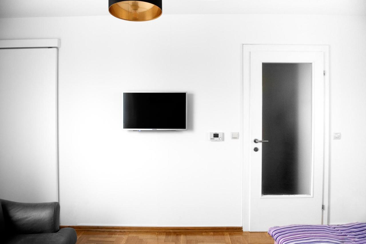Flexible Selfcheckins 15 & 19 - Zagreb - Garage - Loggia - New - Apartments Repinc Εξωτερικό φωτογραφία