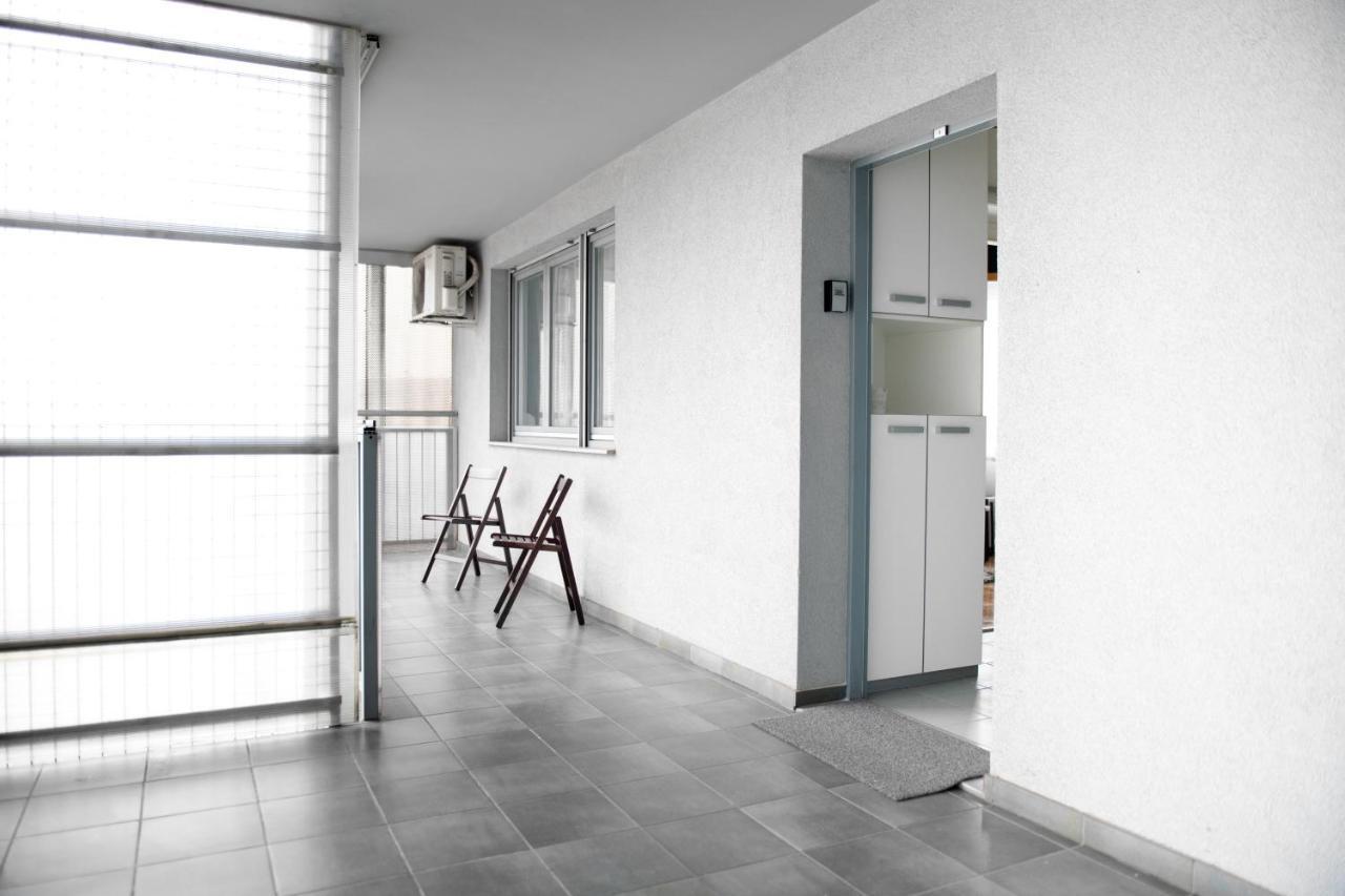 Flexible Selfcheckins 15 & 19 - Zagreb - Garage - Loggia - New - Apartments Repinc Εξωτερικό φωτογραφία